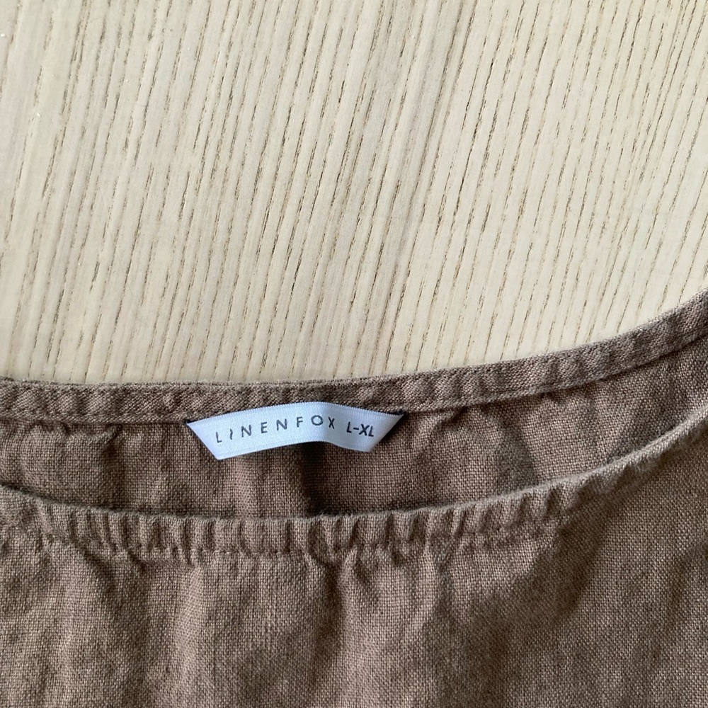 Linenfox Mona Top in Cacao - Picture 5 of 6